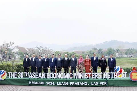 ASEAN fortalece la cooperación económica