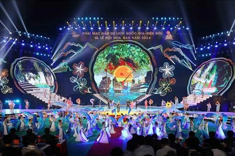 Inauguran Año Nacional de Turismo - Dien Bien y Festival de Hoa Ban 2024