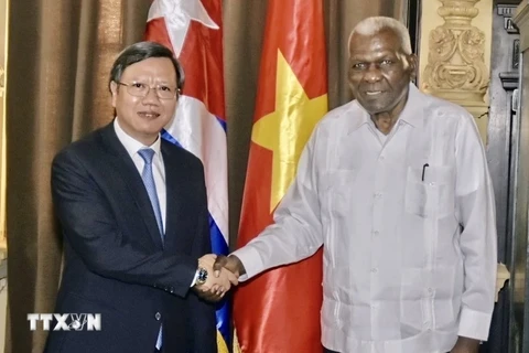 Realzan lazos especiales entre Vietnam y Cuba