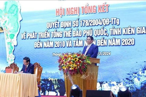 Exhortan a maximizar potencial para el desarrollo rápido y sostenible de Phu Quoc