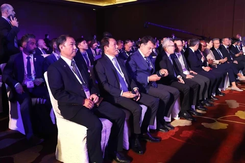 Vietnam asiste a eventos sobre tecnología de seguridad en Singapur