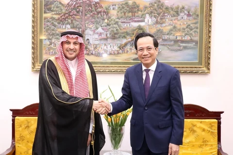 Vietnam y Arabia Saudita refuerzan colaboración laboral