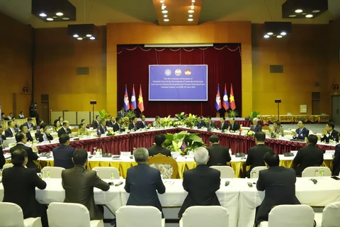 Frentes de Camboya, Laos y Vietnam refuerzan cooperación