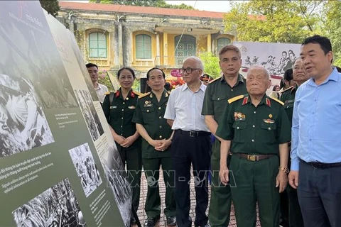 Exposición sobre legendaria ruta Ho Chi Minh sensibiliza a los jóvenes sobre la historia 