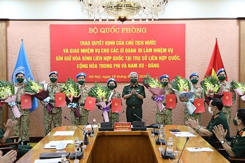 Otros 10 oficiales de Vietnam se incorporan a misiones de paz de ONU 