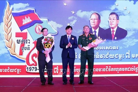 Vietnam y Camboya fomentan nexos de amistad tradicional y cooperación integral