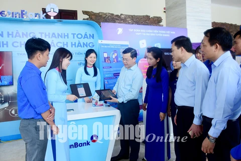 Jóvenes de provincia de Tuyen Quang: Pioneros en la transformación digital