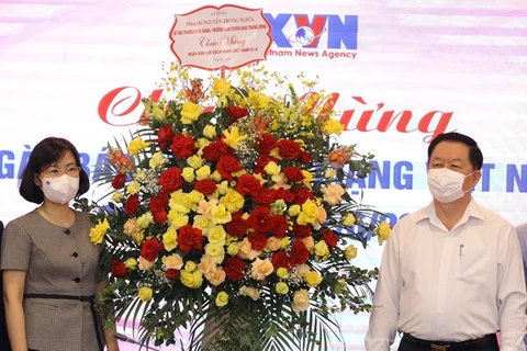 Congratulan a VNA por Día de Prensa Revolucionaria de Vietnam