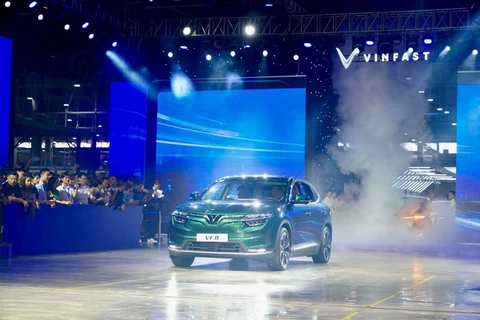 VinFast vende dos mil 500 coches eléctricos a empresa estadounidense