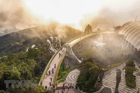 Puente Dorado en Da Nang figura entre los más emblemáticos del mundo