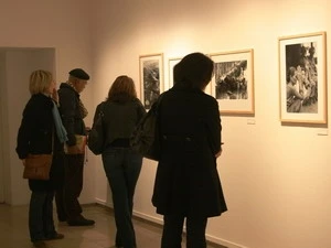 En Paris exposición sobre la guerra en Viet Nam 