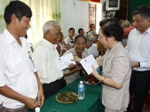 Vietnam conmemora Día de inválidos de guerra 