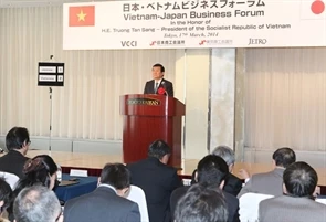 El presidente vietnamita Truong Tan Sang participa en el Foro Empresarial Vietnam – Japón. (Fuente: VNA9)
