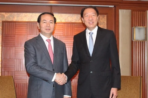 Teo Chee Hean, vicepremier de Singapur recibió al ministro de Seguridad Pública de Vietnam, Tran Dai Quang (Fuente:VNA).