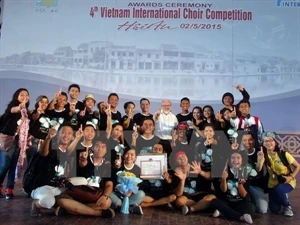 Coro indonesio triunfa en concurso en Vietnam 