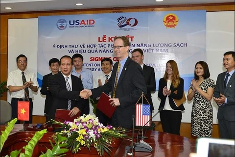 Assistance de l'USAID pour le développement des énergies renouvelables 