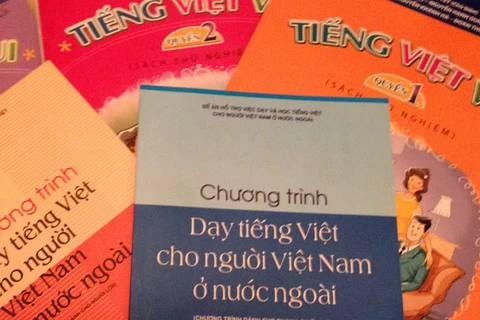 Colloque sur l'enseignement du vietnamien à l'étranger