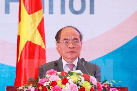 Le président de l’AN Nguyen Sinh Hung quitte le pays pour les Etats-Unis