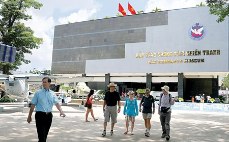 Plus de 17 millions de visiteurs au Musée des vestiges de guerre d'Ho Chi Minh-Ville