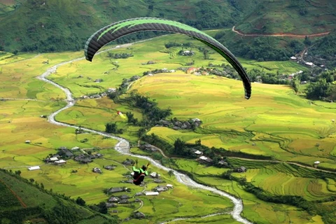 Le festival de parapente au col Khau Pha dans la province de Yen Bai