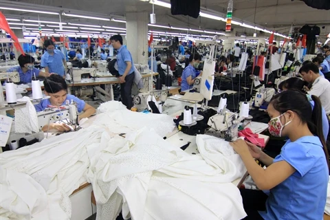 Vietnam-UE : l'accord de libre-échange profitable au textile et aux chaussures