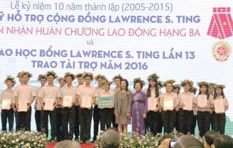 Fonds Lawrence S. Ting, dix ans à financer les jeunes talents