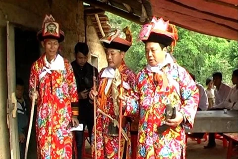 Chants populaires des Dao, un patrimoine en danger