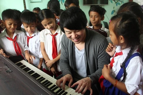 Le chanteur Thanh Bui, ambassadeur de bonne volonté de l’ONU