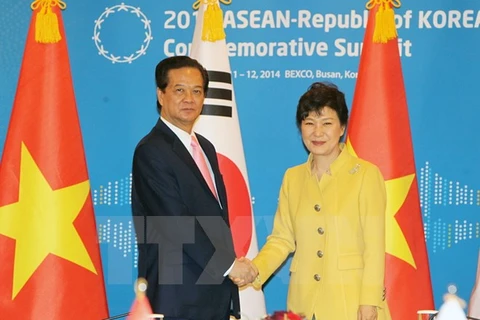 Renforcement des relations Vietnam-R. de Corée en cette nouvelle période 