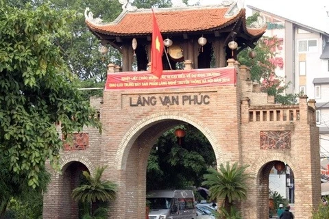 Ouverture de la 11e Foire des villages de métiers du Vietnam 2015