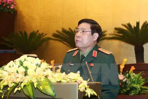 Une haute délégation militaire du Vietnam en visite au Laos 