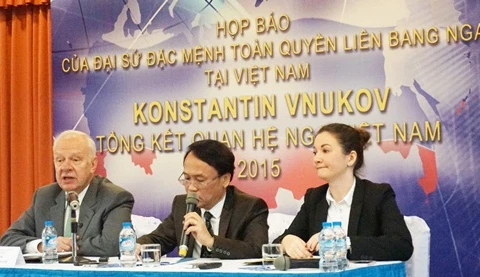 Conférence de presse sur le bilan des relations Vietnam–Russie en 2015