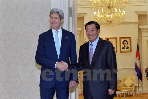 Le Cambodge et les États-Unis discutent de questions bilatérales