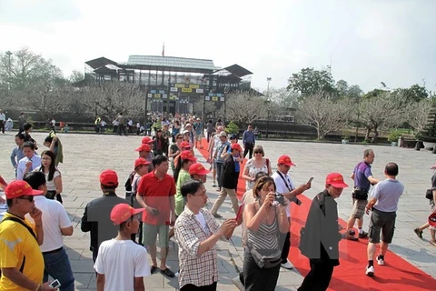 Un nombre record de touristes chinois visite le Vietnam pendant le Têt