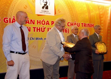 Remise des prix Phan Chau Trinh 2016