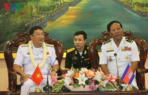 Les Marines vietnamienne et cambodgienne renforcent leur coopération