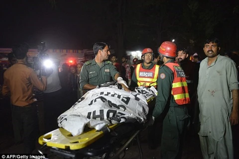 Pakistan : au moins 72 morts dans une explosion à Lahore
