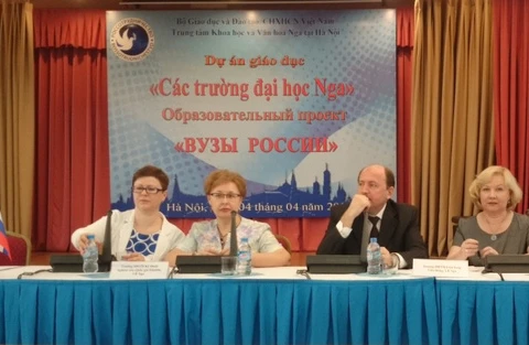 La Russie prévoit 855 bourses pour des étudiants vietnamiens