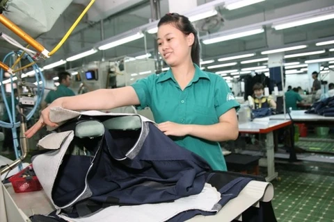 Textile-habillement : plus de 63 milliards de dôngs pour la formation de la main-d'oeuvre