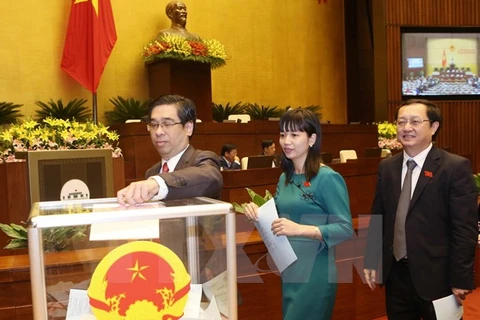 L'Assemblée nationale élit trois vice-Premiers ministres et 18 nouveaux ministres