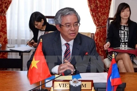 L’ambassadeur du Vietnam aux États-Unis visite l'Université de Virginie