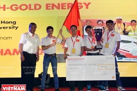 L'équipe de l'Université Lac Hông remporte le Shell Eco-marathon Asie 2016