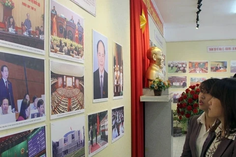 Exposition sur l’Assemblée nationale du Vietnam à Dà Lat