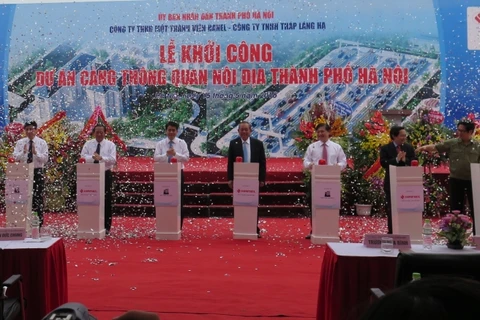 Mise en chantier du plus grand dépôt intérieur des conteneurs de Hanoi