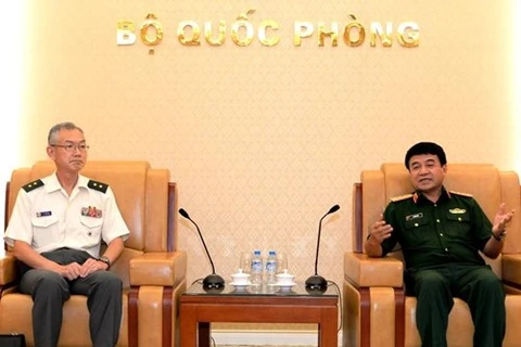 Une délégation de la force d'autodéfense japonaise en visite au Vietnam