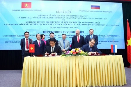 Vietnam et Russie promeuvent leur coopération dans le pétrole et le gaz