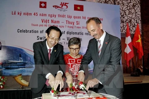 Célébration des 45 ans des relations Vietnam-Suisse à Hô Chi Minh-Ville