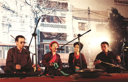 Des concerts vespéraux de musique traditionnelle dans le vieux Hanoi