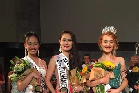 Une Vietnamienne élue 2e dauphine du concours Miss Deaf International 2016