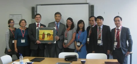 Une délégation du PCV en visite de travail au Royaume-Uni